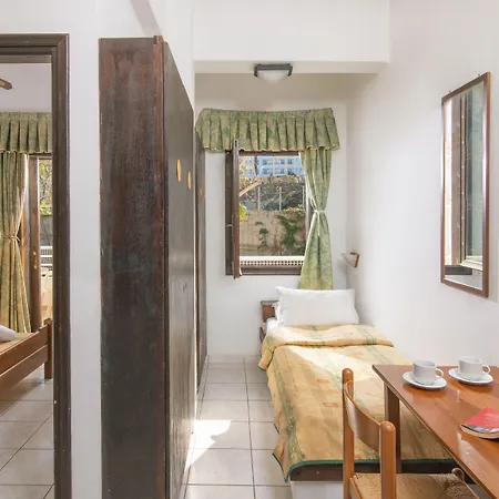 Iliostasi Херсониссос