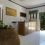 Iliostasi 아파트