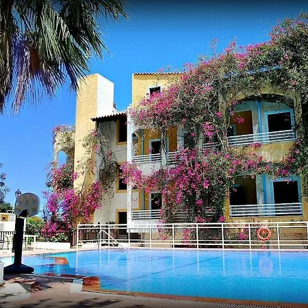 Iliostasi Apartamento *