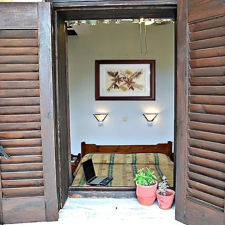 Iliostasi Apartament Hersonissos (Crete)