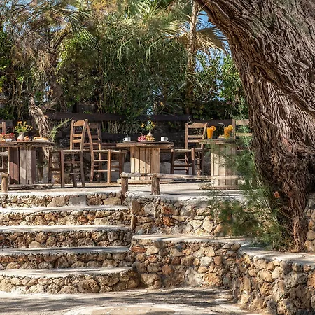 Iliostasi Lägenhet *