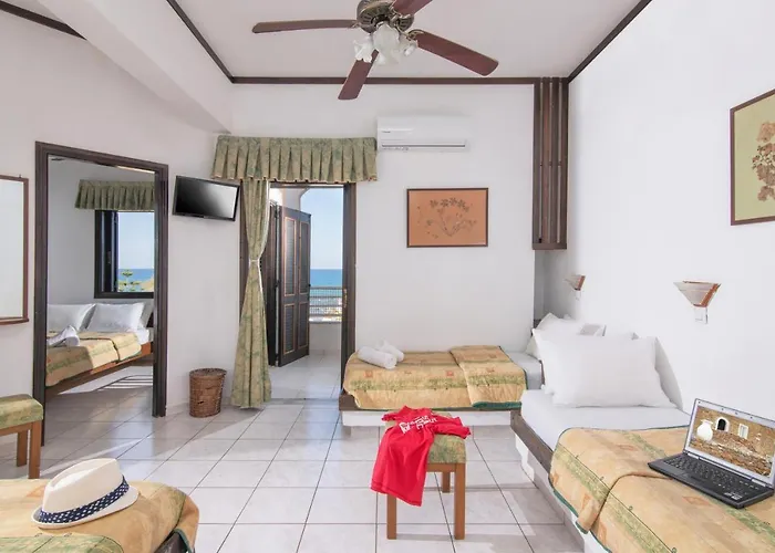 伊利奥斯塔西海滩公寓