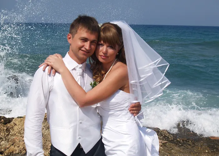 伊利奥斯塔西海滩公寓 * 赫索尼索斯