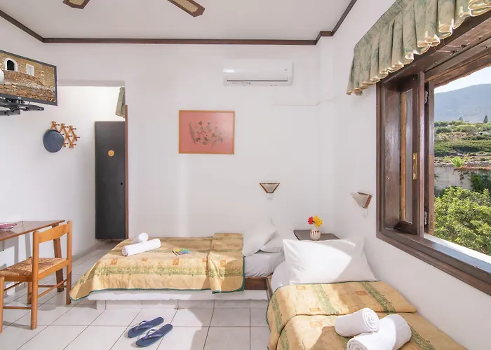 Iliostasi Apartment *