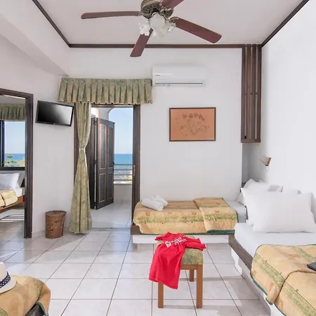 伊利奥斯塔西海滩公寓